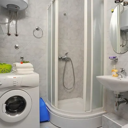 Mariner Apartment Sutivan